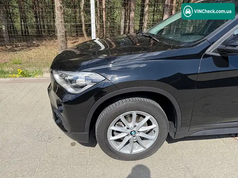 BMW X1 2017, фото з оголошення 2 з 20, VIN WBAHT710605J35288