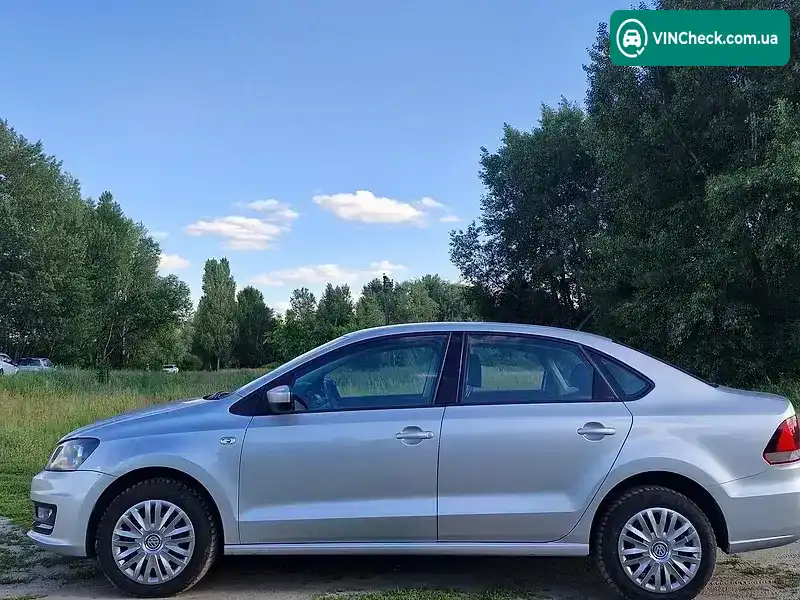 Volkswagen Polo 2018, фото з оголошення 1 з 8, VIN XW8ZZZ61ZJG066437