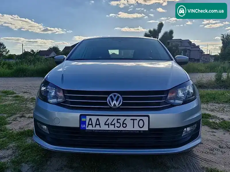 Volkswagen Polo 2018, фото з оголошення 2 з 8, VIN XW8ZZZ61ZJG066437
