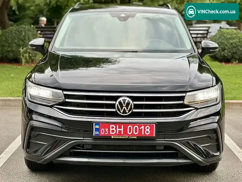 Volkswagen Tiguan 2023, фото з оголошення 2 з 20, VIN 3VVFB7AX2PM114468