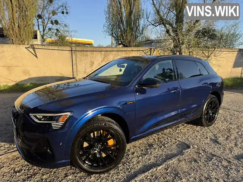 Audi e-tron 2022, фото з оголошення 2 з 12, VIN WA1VABGE7NB041585