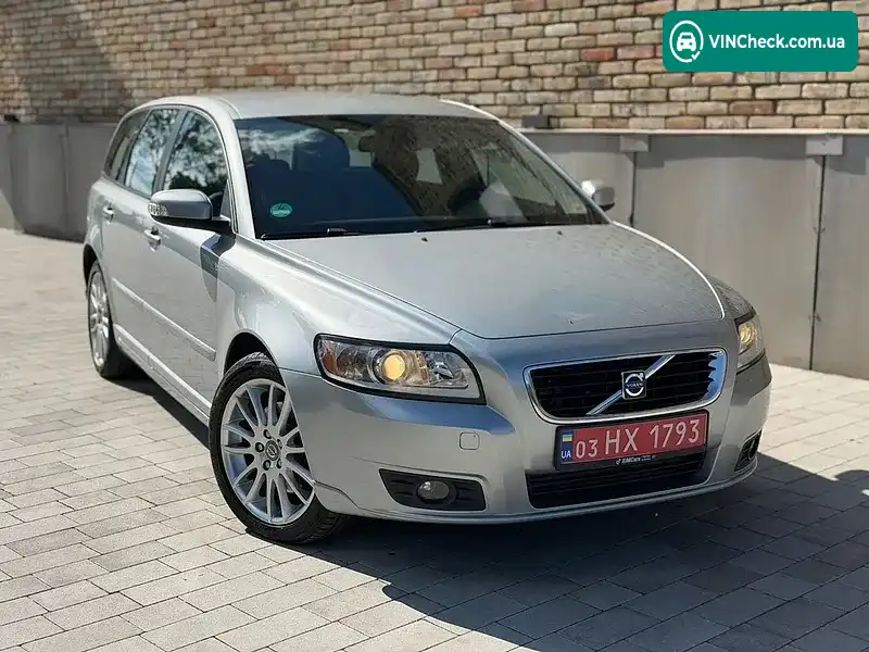 Volvo V50 2009, фото з оголошення 2 з 20, VIN YV1MW755192449393