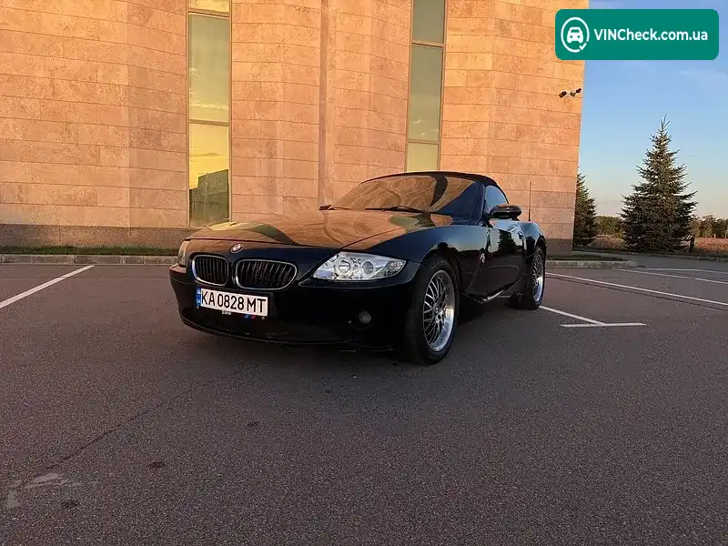 BMW Z4 2003, фото з оголошення 1 з 20, VIN WBABT31040LS00505