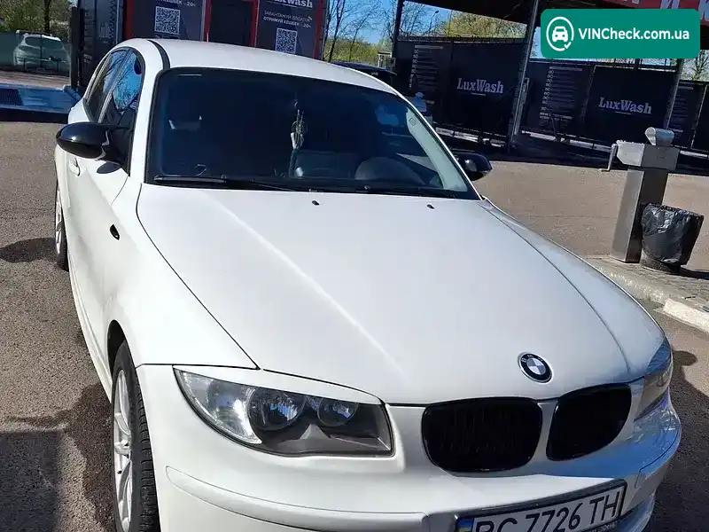 BMW 1 Series 2008, фото з оголошення 1 з 10, VIN WBAUE31080E175793
