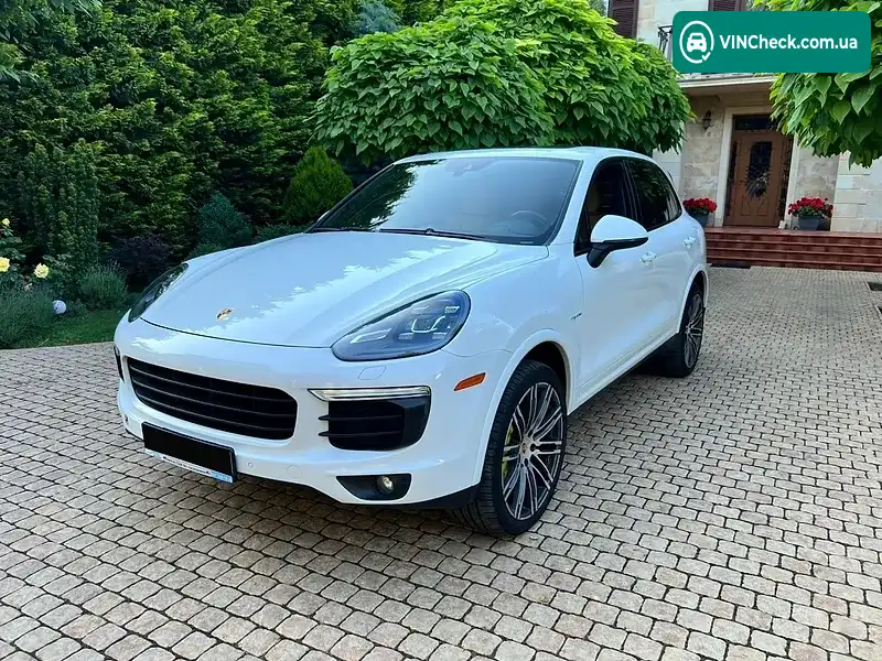 Porsche Cayenne 2017, фото з оголошення 1 з 20, VIN WP1AE2A23HLA75401
