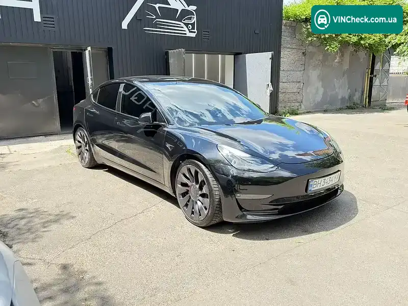 Tesla Model 3 2021, фото з оголошення 1 з 7, VIN 5YJ3E1EC0MF992378