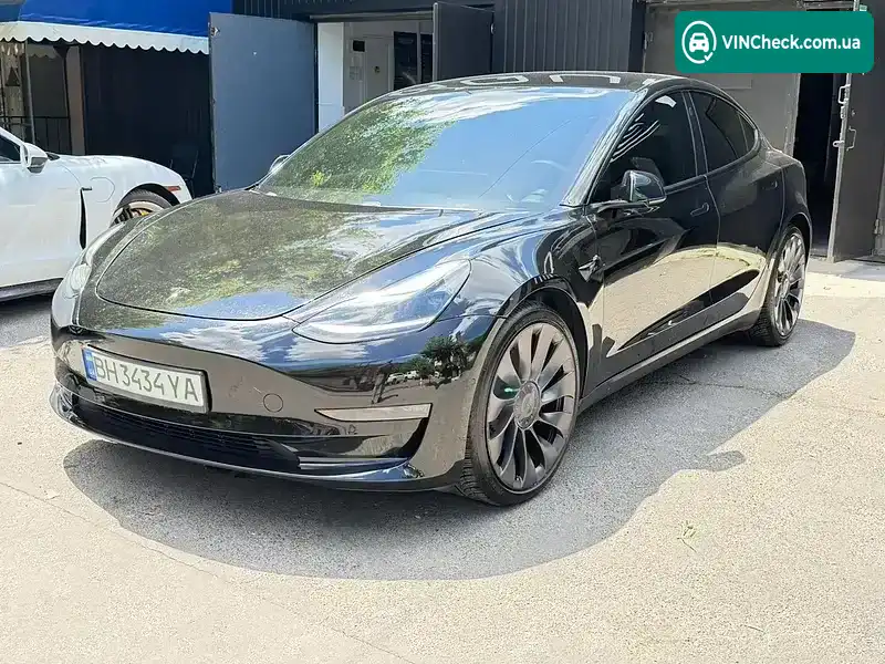 Tesla Model 3 2021, фото з оголошення 2 з 7, VIN 5YJ3E1EC0MF992378