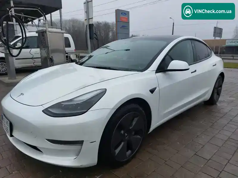 Tesla Model 3 2023, фото з оголошення 2 з 11, VIN 5YJ3E1EA9PF618807