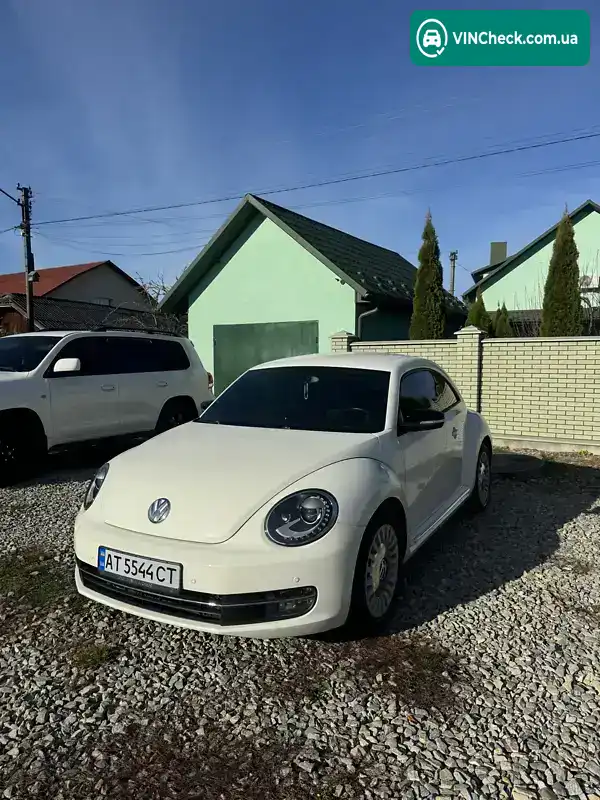 Volkswagen Beetle 2011, фото з оголошення 2 з 21, VIN 3VWVA7AT4CM605254