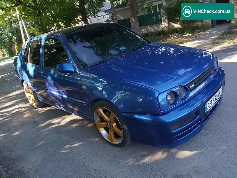 Volkswagen Vento 1992, фото з оголошення 2 з 8, VIN WVWZZZ1HZNW064980