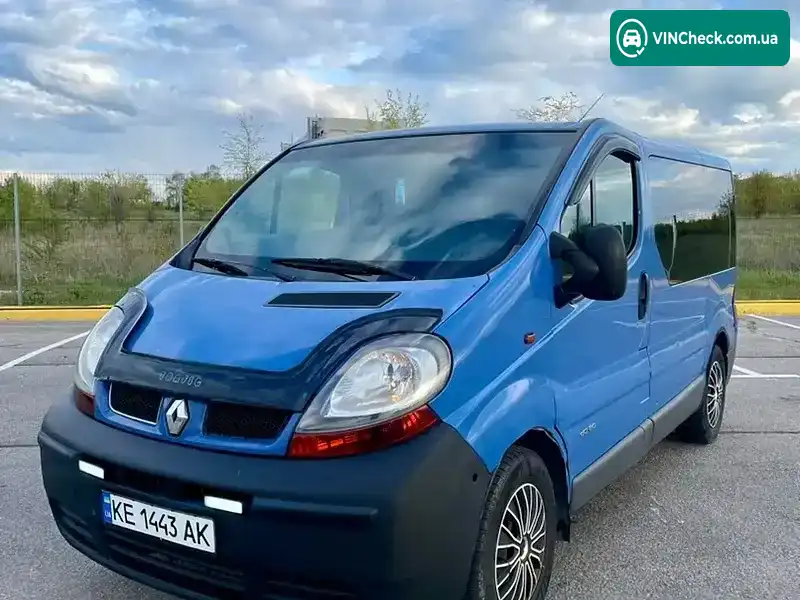 Renault Trafic 2003, фото з оголошення 2 з 13, VIN VF1FLABA53Y011314