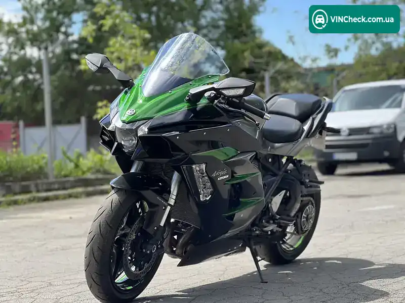 Kawasaki Ninja 2019, фото з оголошення 2 з 11, VIN JKBZXVD13KA000127