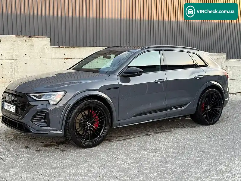 Audi SQ8 e-tron 2023, фото з оголошення 2 з 20, VIN WA16CBGE4RB045520