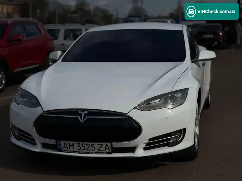 Tesla Model S 2014, фото з оголошення 1 з 21, VIN 5YJSA1H14EFP40216