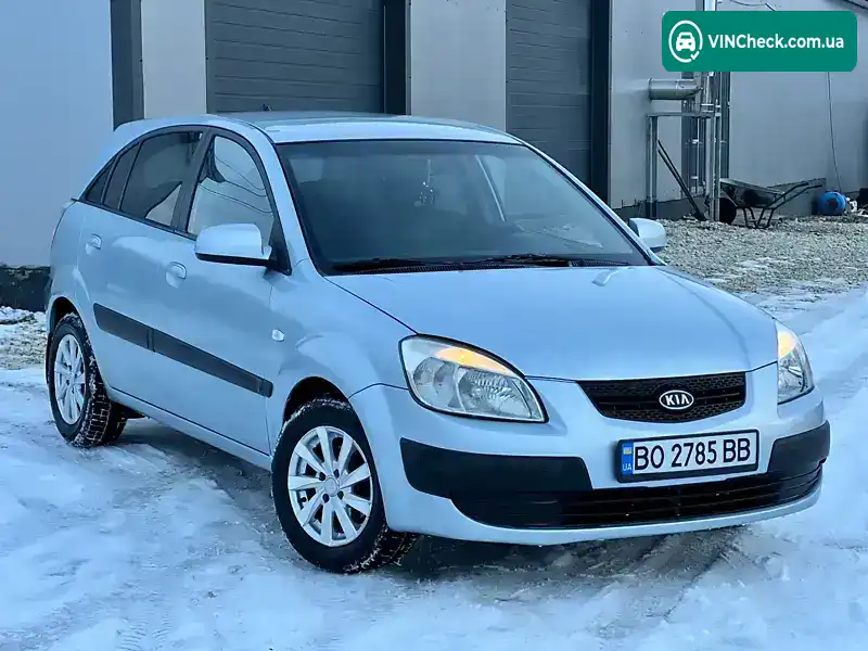 Kia Rio 2006, фото з оголошення 2 з 19, VIN KNEDE241266088332