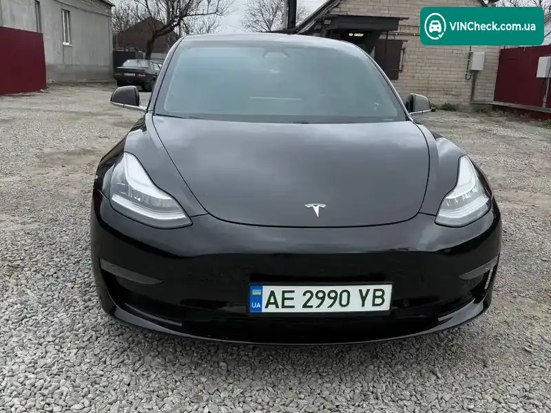 Tesla Model 3 2019, фото з оголошення 2 з 21, VIN 5YJ3E1EA4KF324689