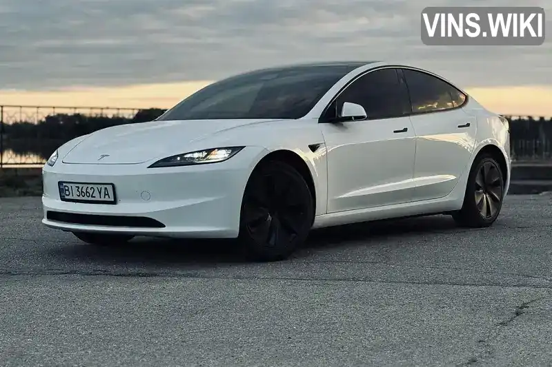 Tesla Model 3 2024, фото з оголошення 1 з 21, VIN 5YJ3E1EA1RF841572