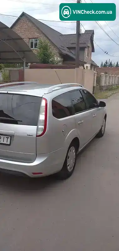 Ford Focus 2010, фото з оголошення 2 з 20, VIN WF0SXXGCDSAA76932
