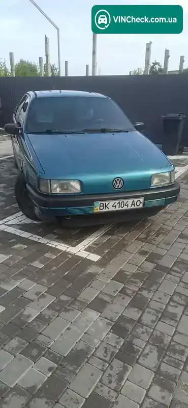 Volkswagen Passat 1991, фото з оголошення 2 з 20, VIN WVWZZZ31ZME110403