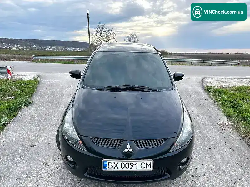 Mitsubishi Grandis 2005, фото з оголошення 1 з 20, VIN JMBLNNA4W6Z000331