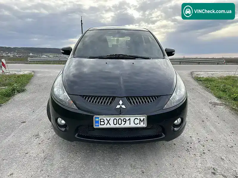 Mitsubishi Grandis 2005, фото з оголошення 2 з 20, VIN JMBLNNA4W6Z000331