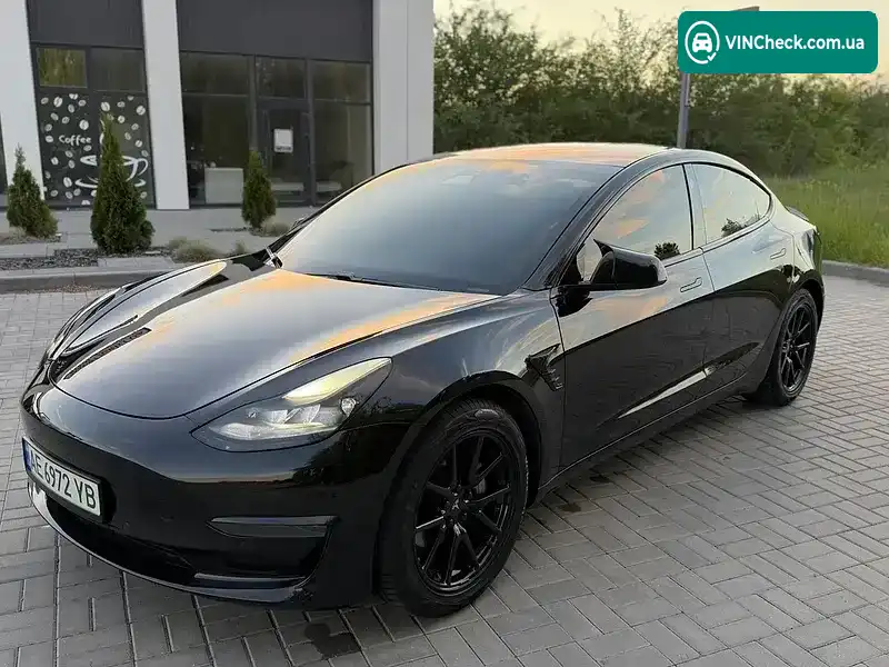 Tesla Model 3 2019, фото з оголошення 1 з 21, VIN 5YJ3E7EB6KF383237