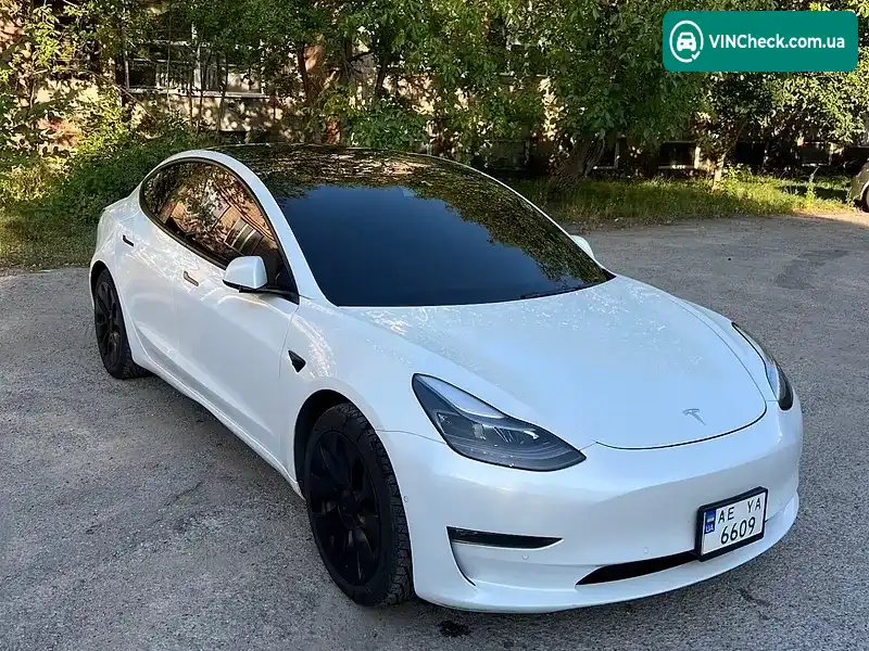 Tesla Model 3 2022, фото з оголошення 2 з 12, VIN 5YJ3E1EB9NF207011