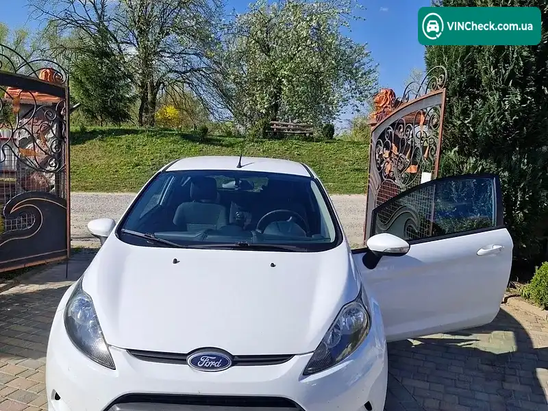 Ford Fiesta 2012, фото з оголошення 1 з 14, VIN WF0GXXGAJGCY20804