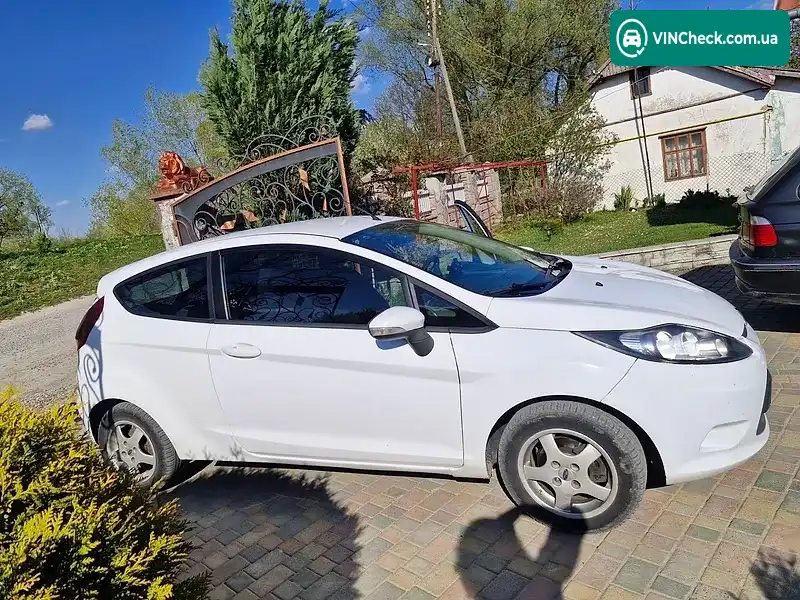 Ford Fiesta 2012, фото з оголошення 2 з 14, VIN WF0GXXGAJGCY20804