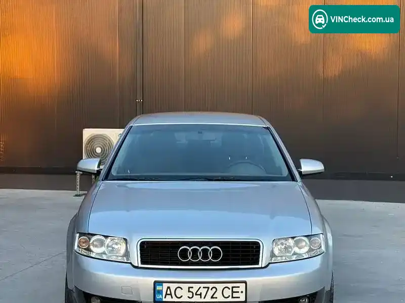 Audi A4 2000, фото з оголошення 2 з 20, VIN WAUZZZ8EZ1A001339