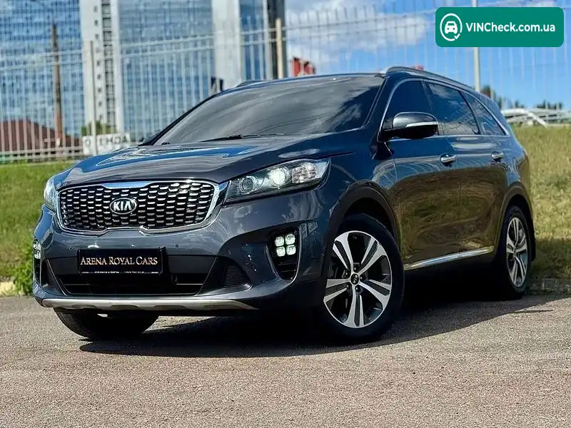 Kia Sorento 2018, фото з оголошення 2 з 20, VIN KNAPS81BBJA464763