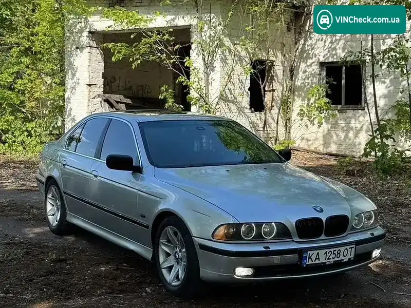 BMW 5 Series 2000, фото з оголошення 1 з 20, VIN WBADL81060GX39271