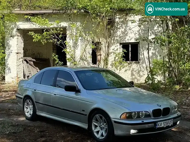 BMW 5 Series 2000, фото з оголошення 2 з 20, VIN WBADL81060GX39271
