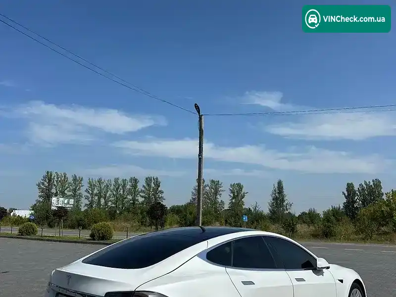 Tesla Model S 2017, фото з оголошення 2 з 5, VIN 5YJSA1E17HF185562
