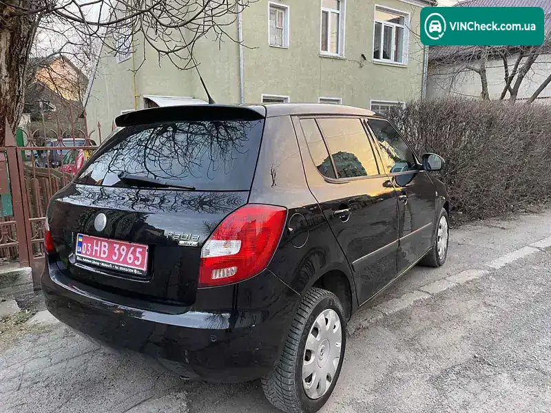 Skoda Fabia 2007, фото з оголошення 2 з 11, VIN TMBBC65J483068932