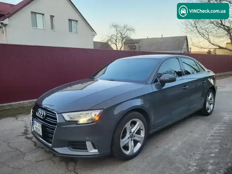 Audi A3 2017, фото з оголошення 1 з 21, VIN WAUAUGFF5J1032271