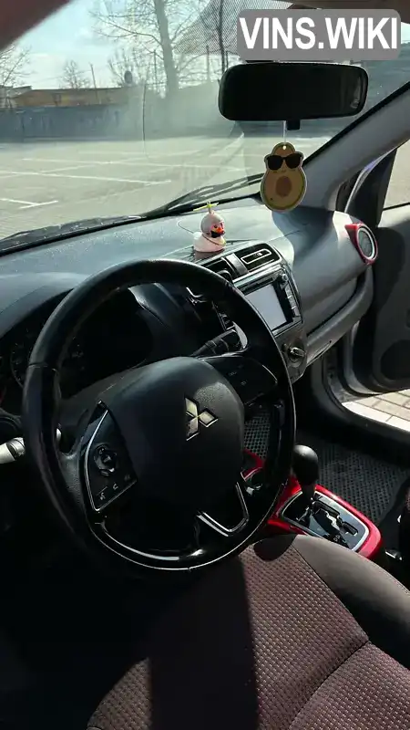 Mitsubishi Mirage 2019, фото з оголошення 2 з 19, VIN ML32A5HJ2KH016126