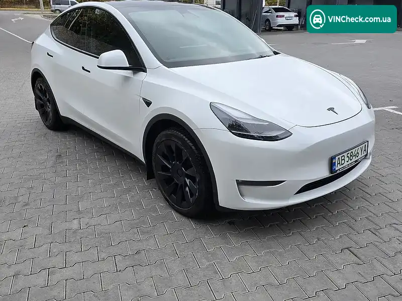 Tesla Model Y 2023, фото з оголошення 1 з 12, VIN 7SAYGDEE7PA059181