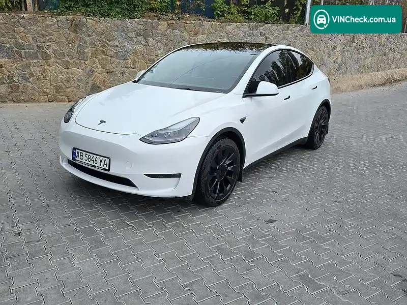 Tesla Model Y 2023, фото з оголошення 2 з 12, VIN 7SAYGDEE7PA059181