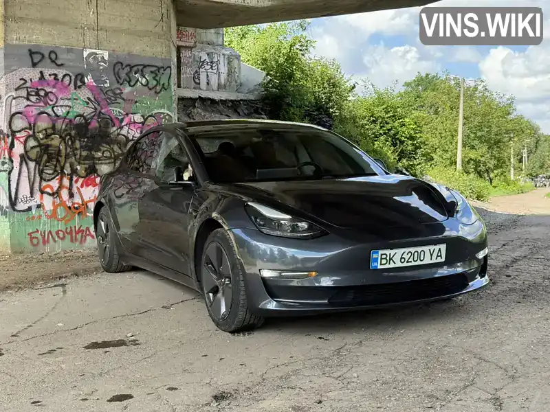 Tesla Model 3 2021, фото з оголошення 2 з 20, VIN 5YJ3E1EA0MF929781