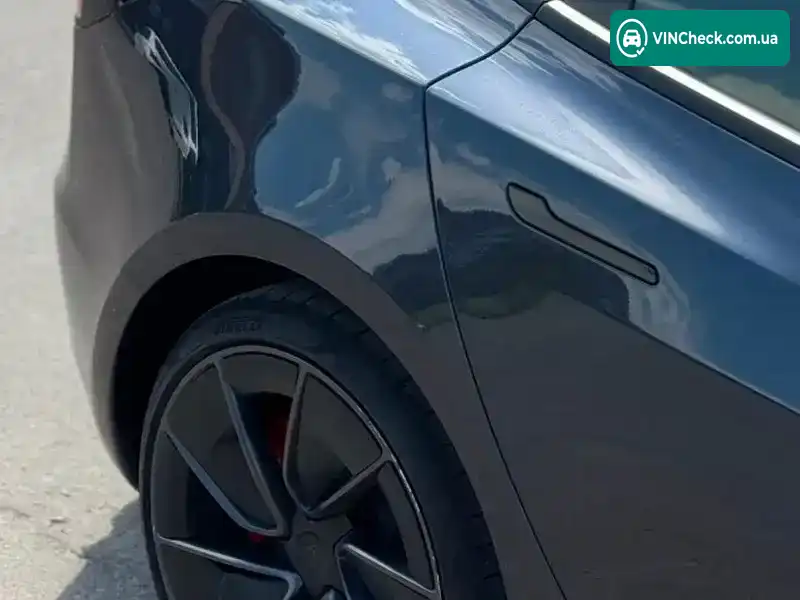Tesla Model 3 2024, фото з оголошення 2 з 19, VIN 5YJ3E1ET9RF857343