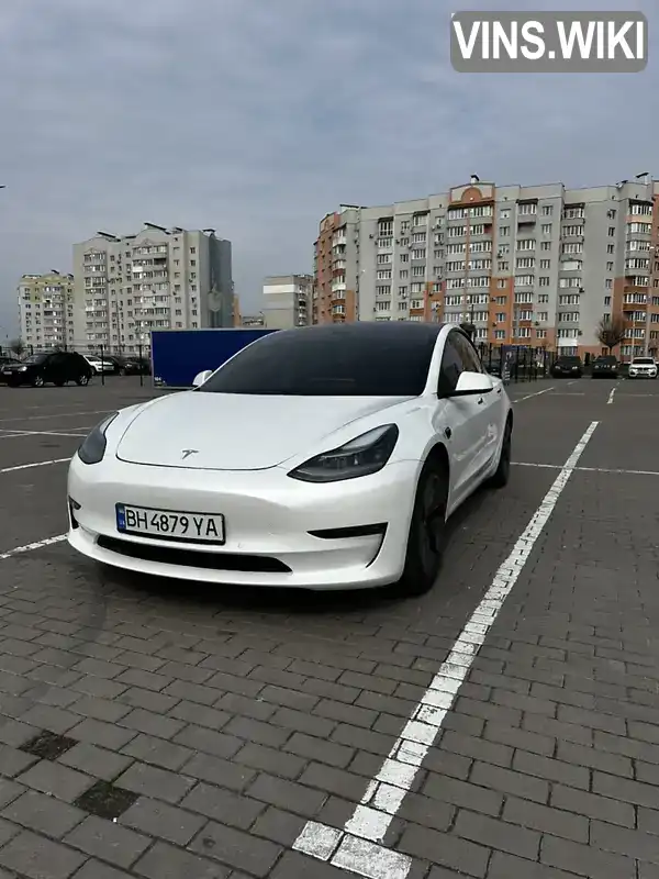 Tesla Model 3 2021, фото з оголошення 1 з 10, VIN 5YJ3E1EAXMF084437