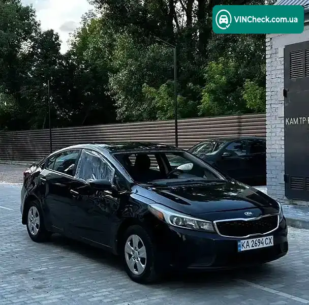 Kia Forte 2016, фото з оголошення 2 з 17, VIN 3KPFK4A75HE060401