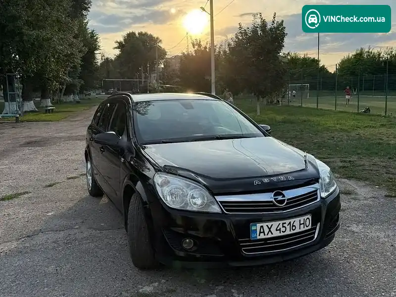 Opel Astra 2009, фото з оголошення 2 з 8, VIN W0L0AHL3592072632