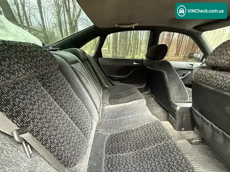 Honda Accord 1994, фото з оголошення 2 з 21, VIN SHHCC75400U021944