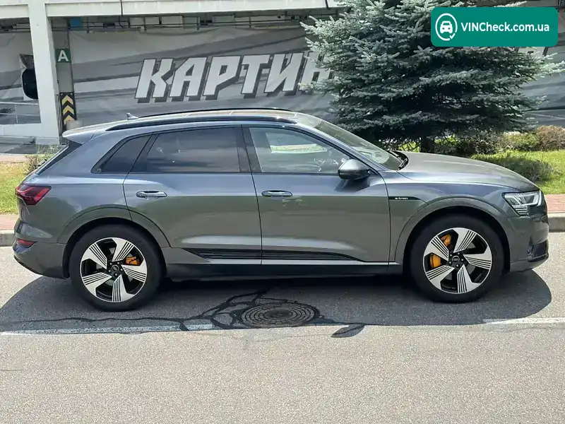 Audi e-tron 2019, фото з оголошення 2 з 21, VIN WA1VAAGE5KB006954