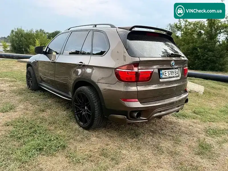 BMW X5 2010, фото з оголошення 2 з 12, VIN WBAZV41030L455211