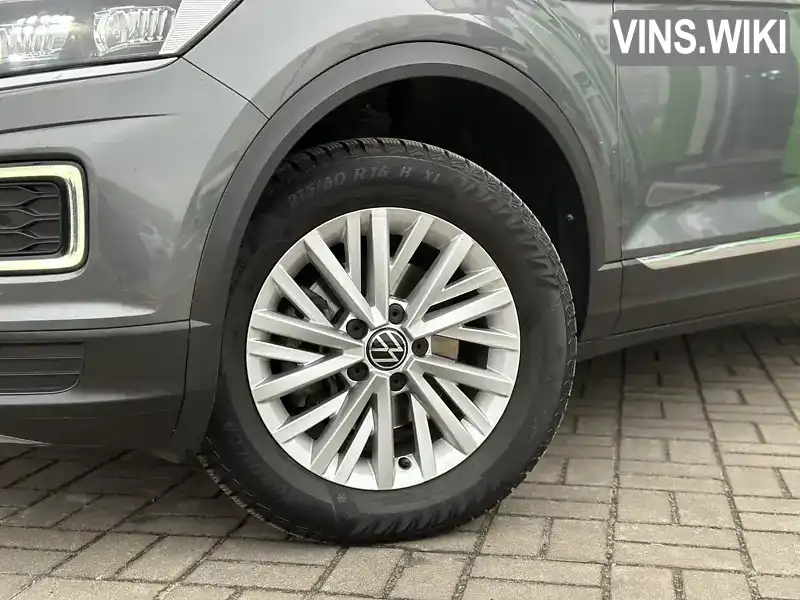 Volkswagen T-Roc 2021, фото з оголошення 2 з 21, VIN WVGZZZA1ZNV084378
