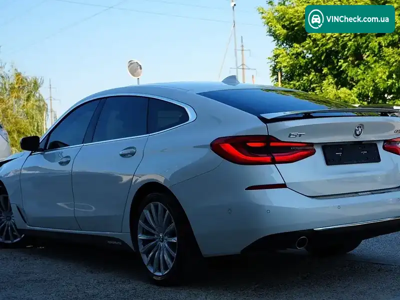 BMW 6 Series GT 2019, фото з оголошення 2 з 20, VIN WBAJX2104KBJ22634