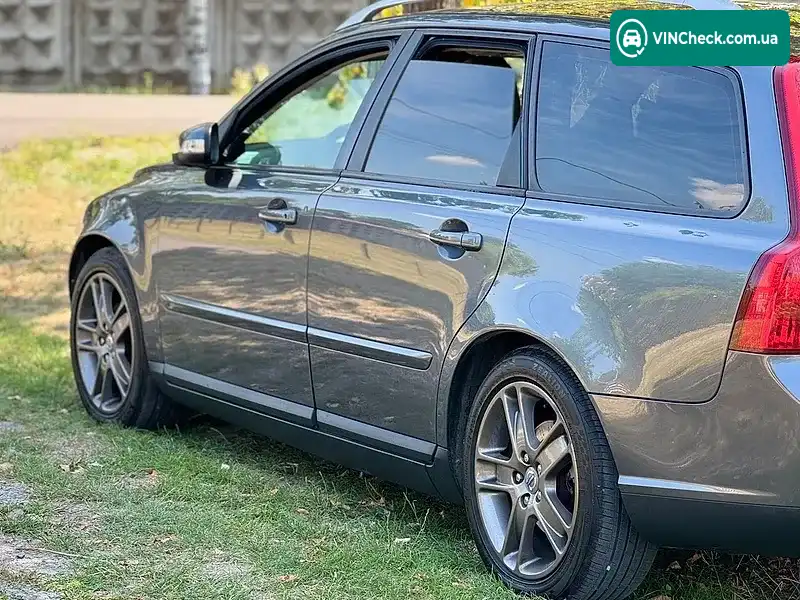 Volvo V50 2007, фото з оголошення 1 з 20, VIN YV1MW765282394239